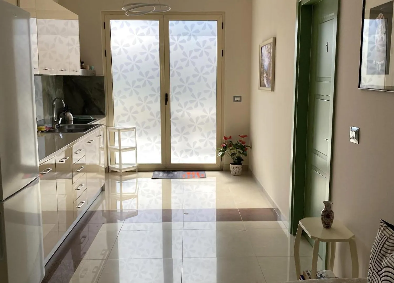 Tinas Rooms Durres Albania